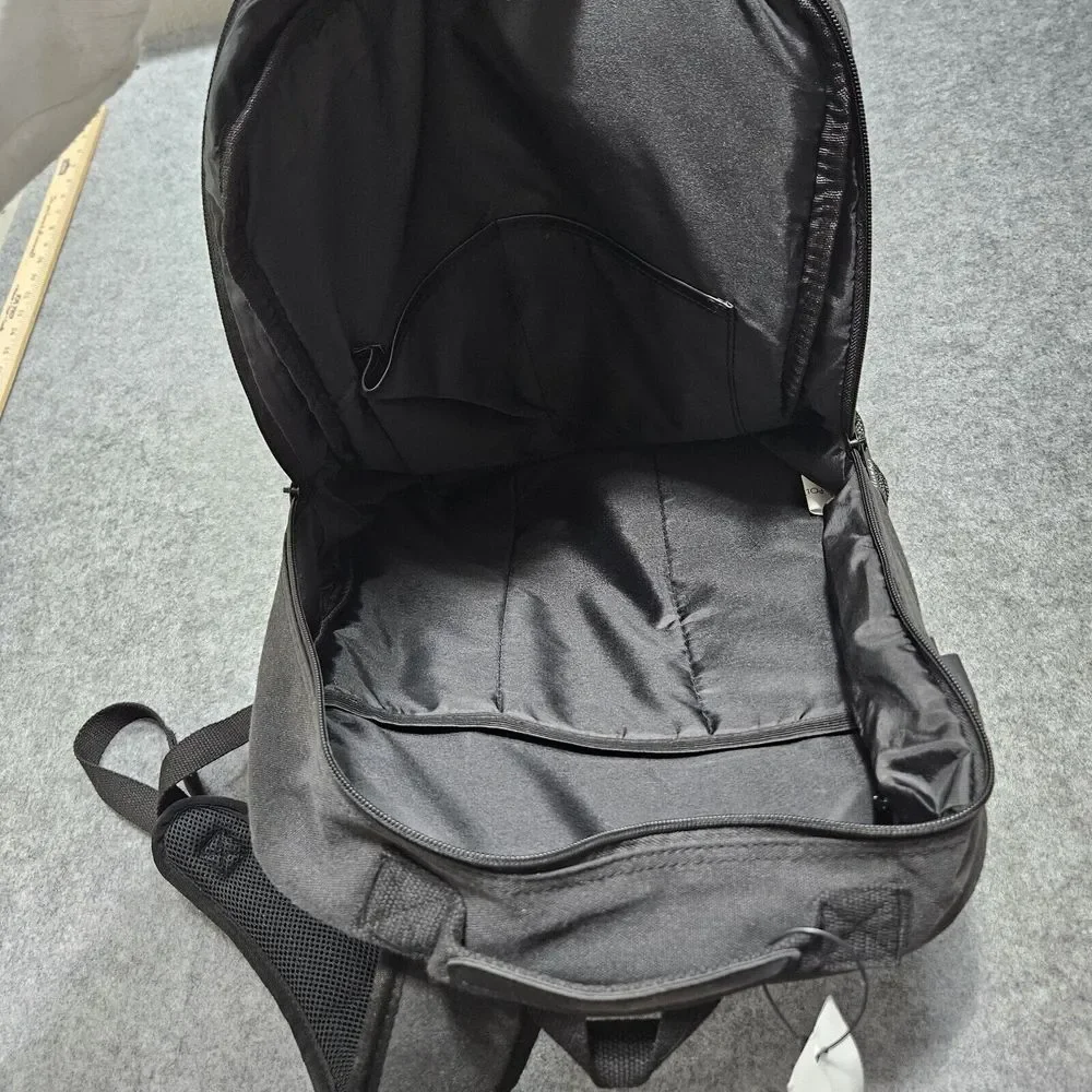 Alaska airlines backpack Bella Russo‎